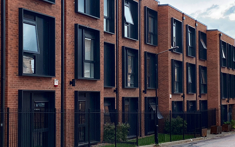 De Montfort Mews Leicester image 5